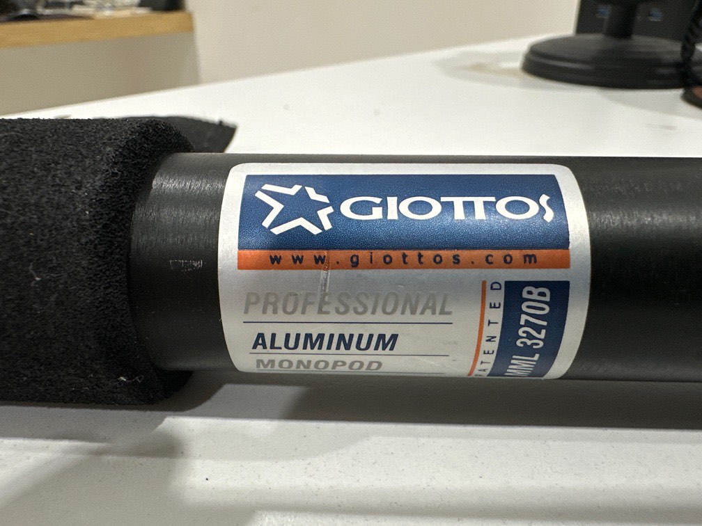 Giottos Pro Aluminium Monopod. MML 3270B, Photography, Photography