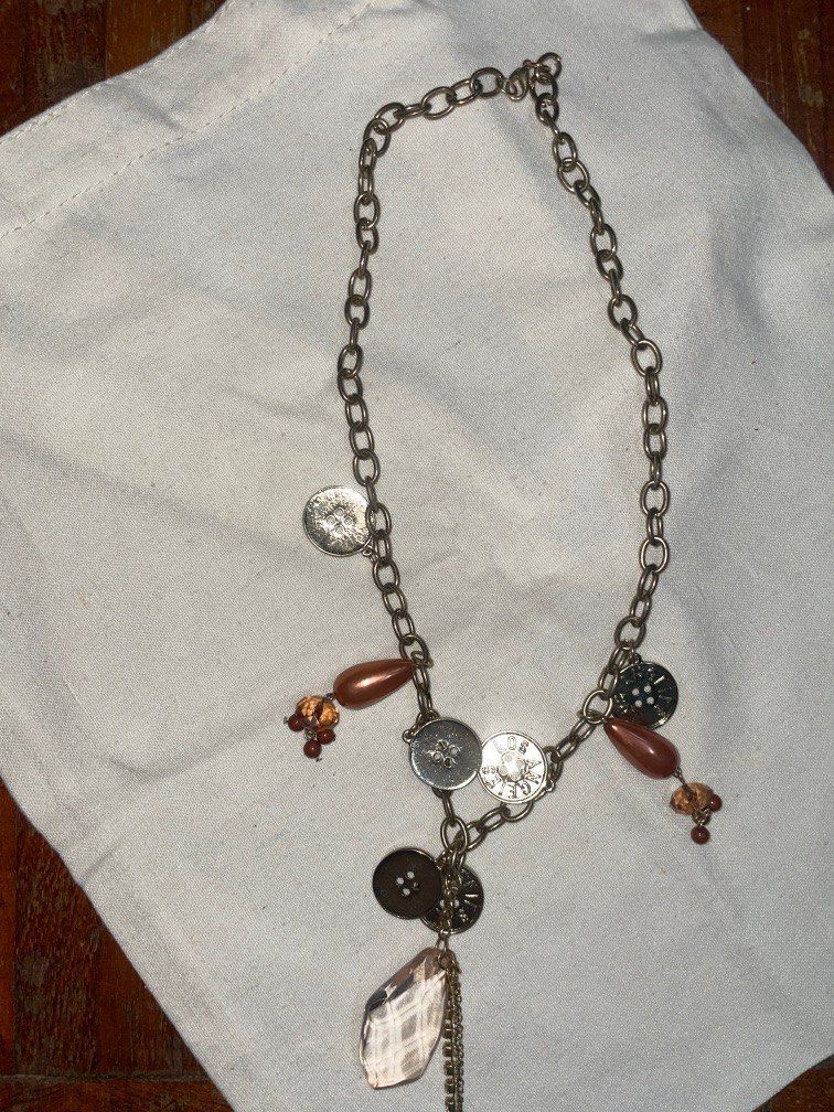Gold chain statement necklace discount