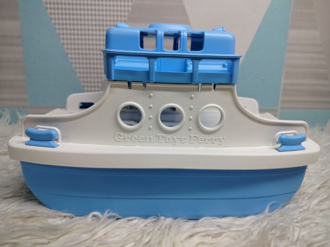 Green Toys Ferry Boat, Hobbies & Toys, Toys & Games on Carousell