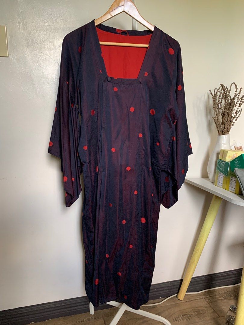 Handmade Polka Dot Kimono Dress (Category: Dresses) located in Caloocan City. Submitted by hellodeco (Listing ID 1260140078, Image 1). Description: Handmade Two-Toned Polka Dot Kimono Dress Width: 21” laid flat Length: 43” All stitches are by-hand. I’m a designer so will keep this for study if not sold. Flaws: there’s a tiny fray of strand but unnoticeable naman. Will also stitch clean the snaps at the front for a more polished look. .