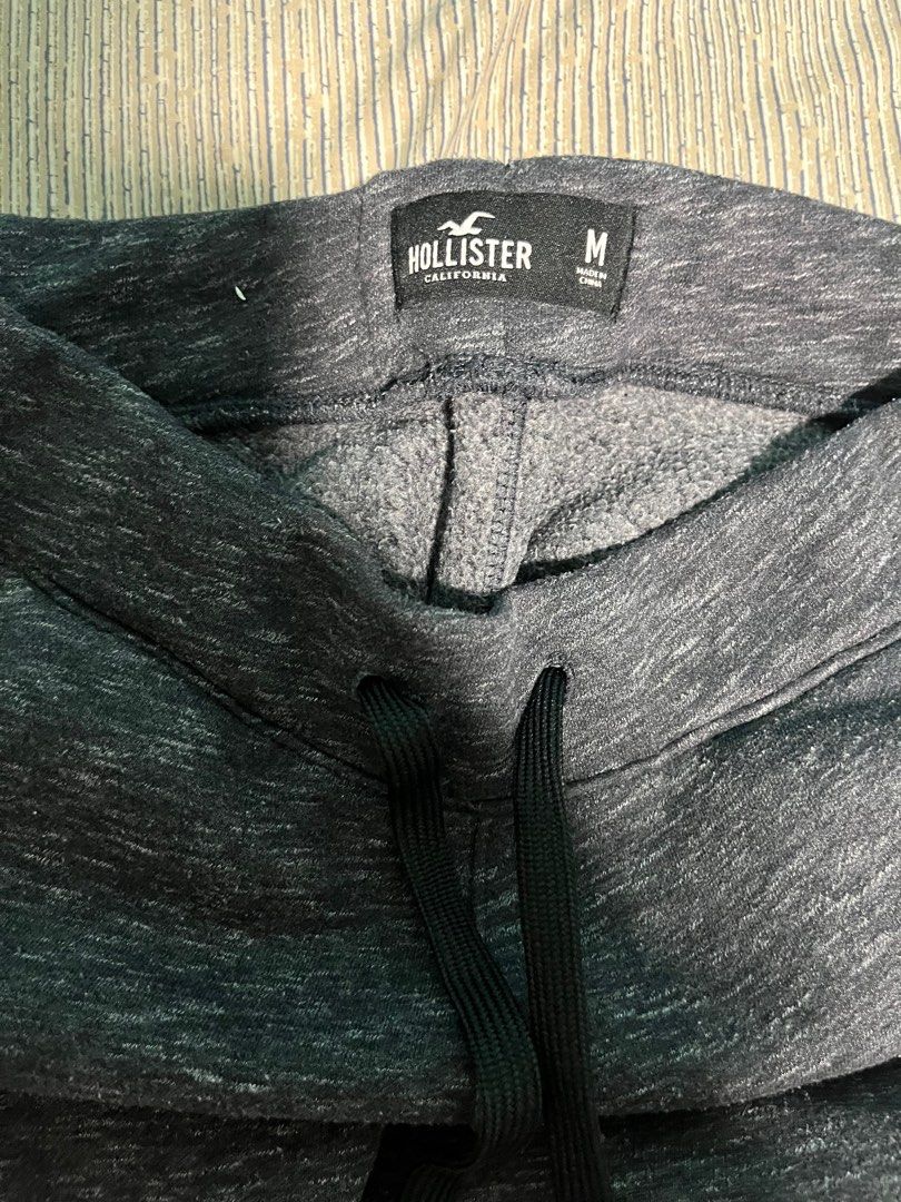 Hollister Sweatpants, Men's Fashion, Bottoms, Joggers on Carousell