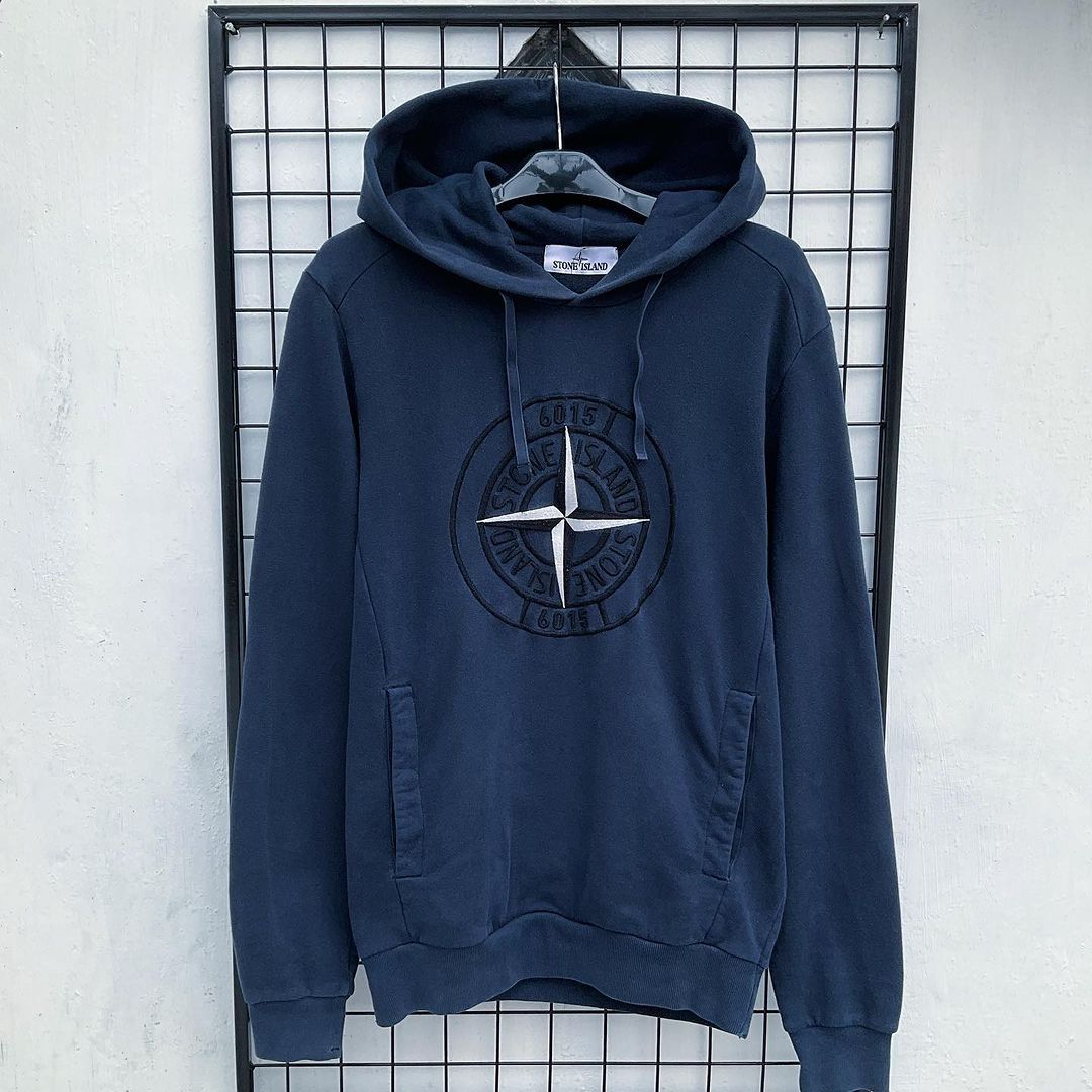 Harga hoodie hotsell stone island original