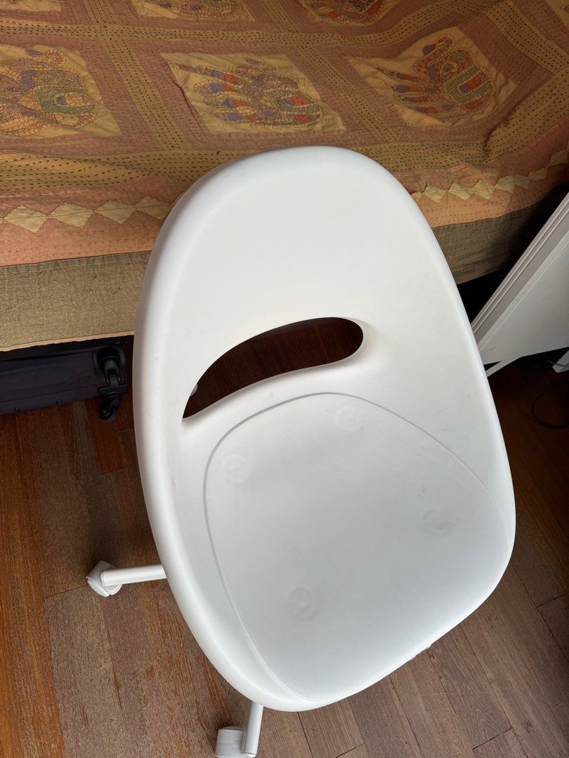 Ikea blyskar swivel chair, Furniture & Home Living, Furniture, Chairs ...