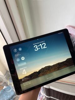 iPad 9th Gen with Free Apple Pencil Rush‼️