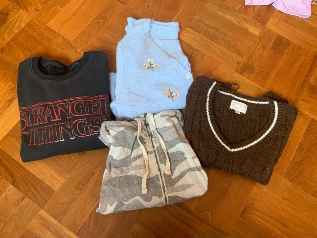 Pull & outlet bear jumper