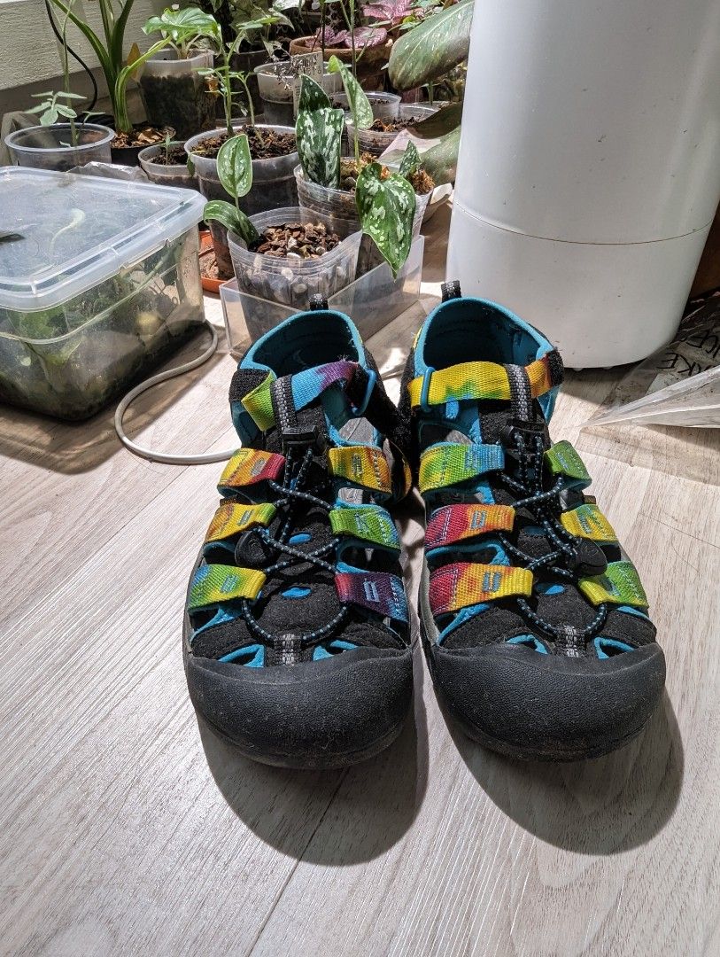 Keen discount rainbow sandals