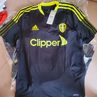 Leeds United 列斯聯2021/22訓練球衣64205034738562110