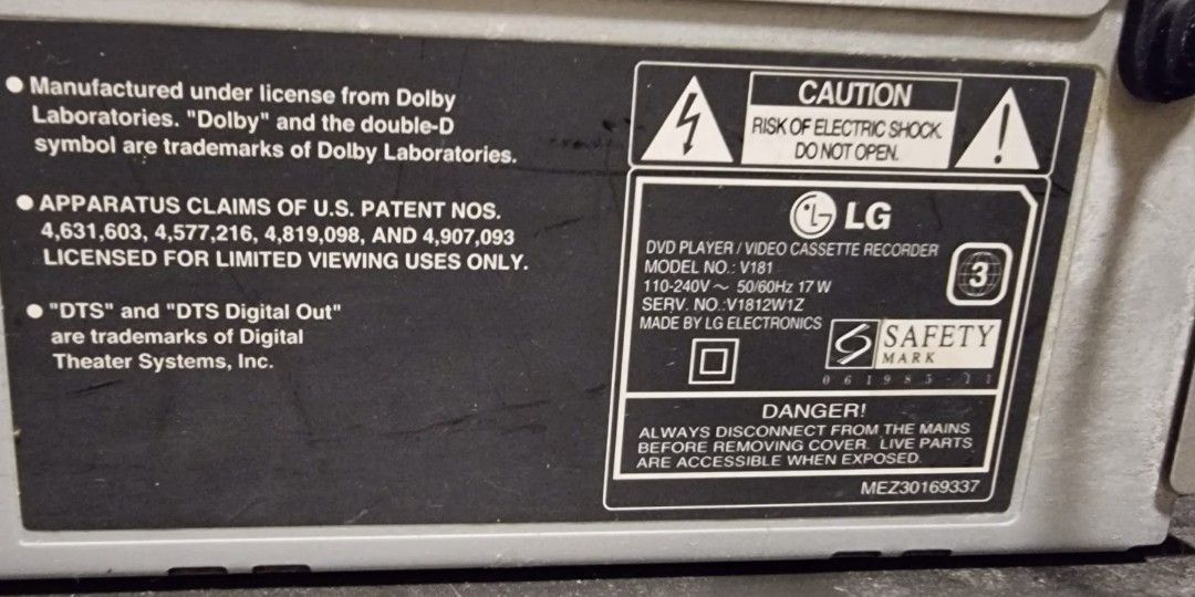 LG DVD player/ video cassette recordor, TV & Home Appliances, TV