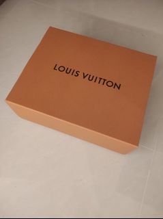 LV LOUIS VUITTON WATCH BOX $299.99  Louis vuitton watches, Watch box,  Louis vuitton