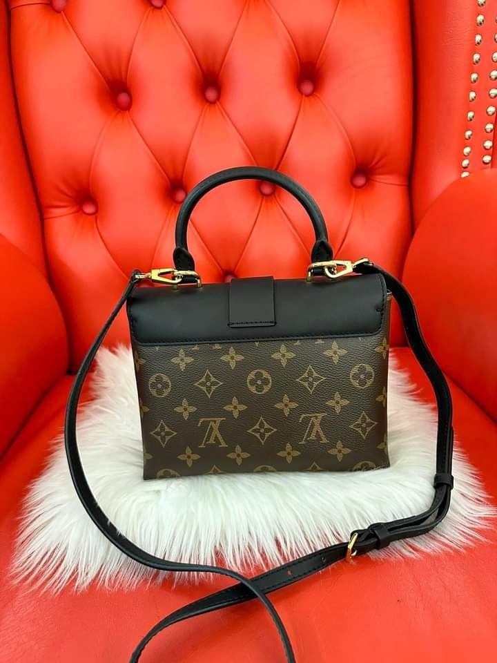 Sold at Auction: Vintage Louis Vuitton Monogram Locky BB Hand Bag