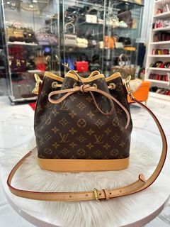 Authentic Louis Vuitton Hand Bag Bucket PM Brown Monogram M42238 – Selors