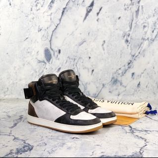 Louis Vuitton Rivoli Sneaker