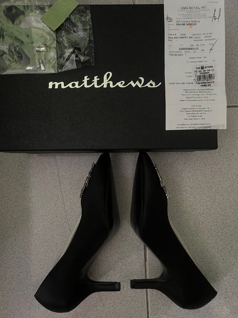 Lovely ladies pumps / heels (Category: Heels) located in Antipolo. Submitted by me.cute (Listing ID 1260169507, Image 2). Description: Matthews brand, size 7, 2.5 inch heels,synthetic leather material, pointy front with elegant synthetic gems buckle, with spare screw heels and gems, just bought 2 weeks ago but wrong size for me, just send message if interested.