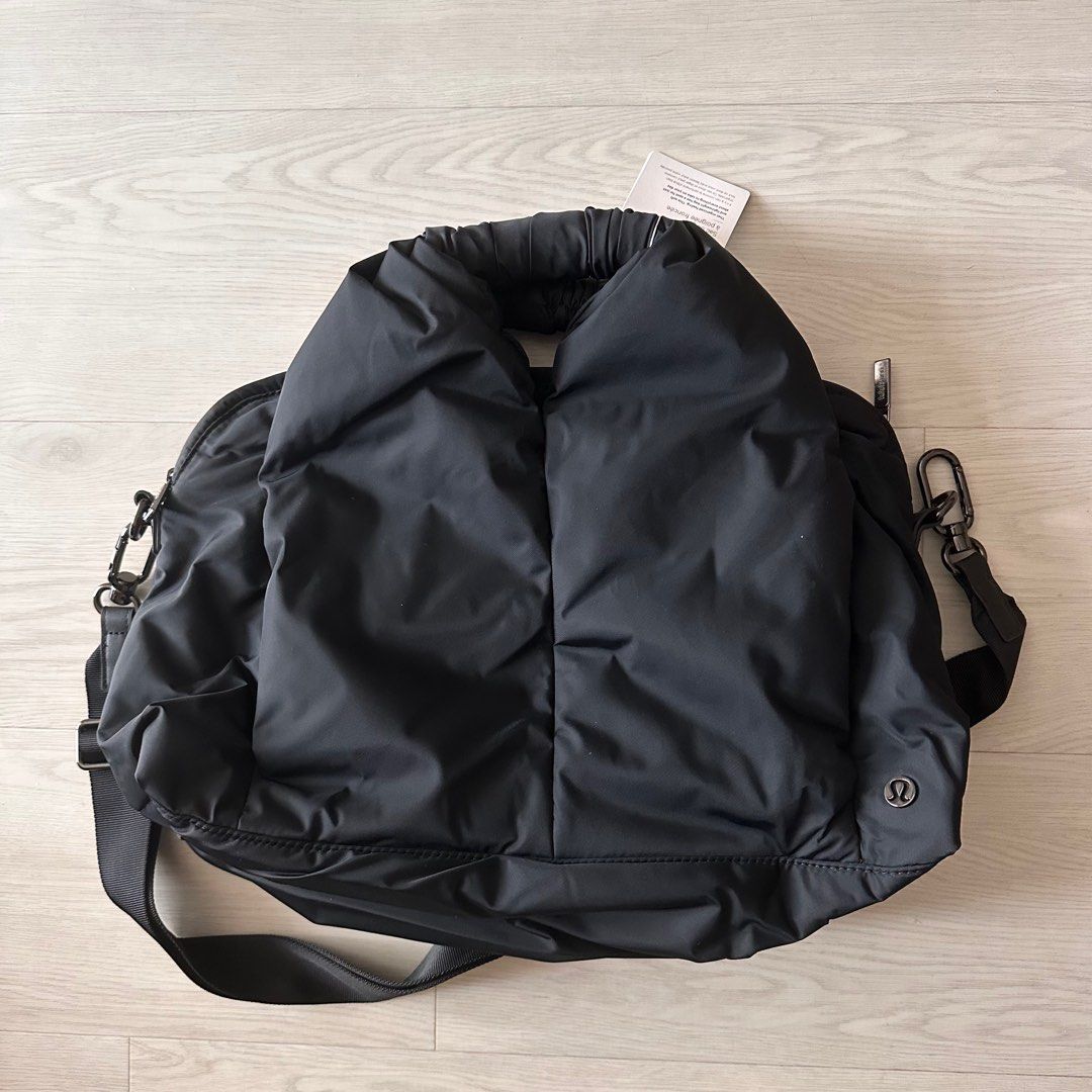 Lululemon Gathered Handle Gym Bag *14L - Black - lulu fanatics