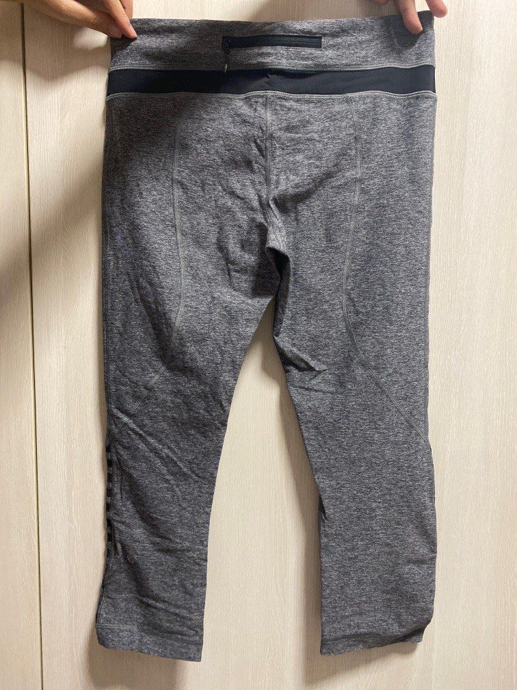 Lululemon yoga crop pants Carousell