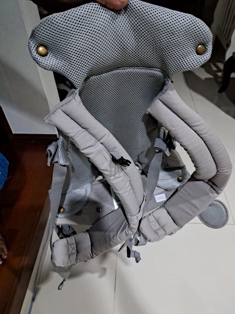 Lumiere baby cheap carrier