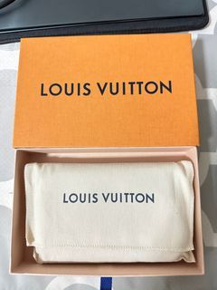 Louis Vuitton MyLockMe Compact Wallet, Luxury, Bags & Wallets on Carousell
