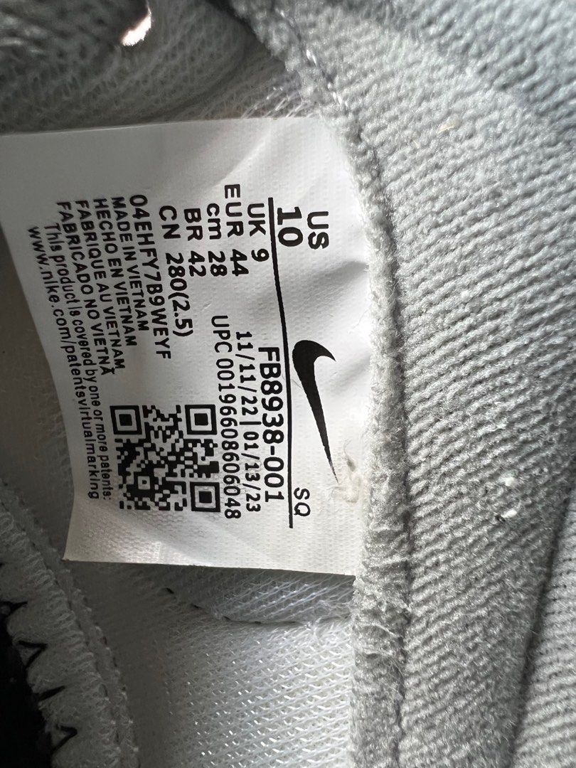 Mac Attack Travis Scott (Category: Sneakers) located in Singapore. Submitted by jon_declutters (Listing ID 1260146945, Image 6). Description: Nike US10, EU44.