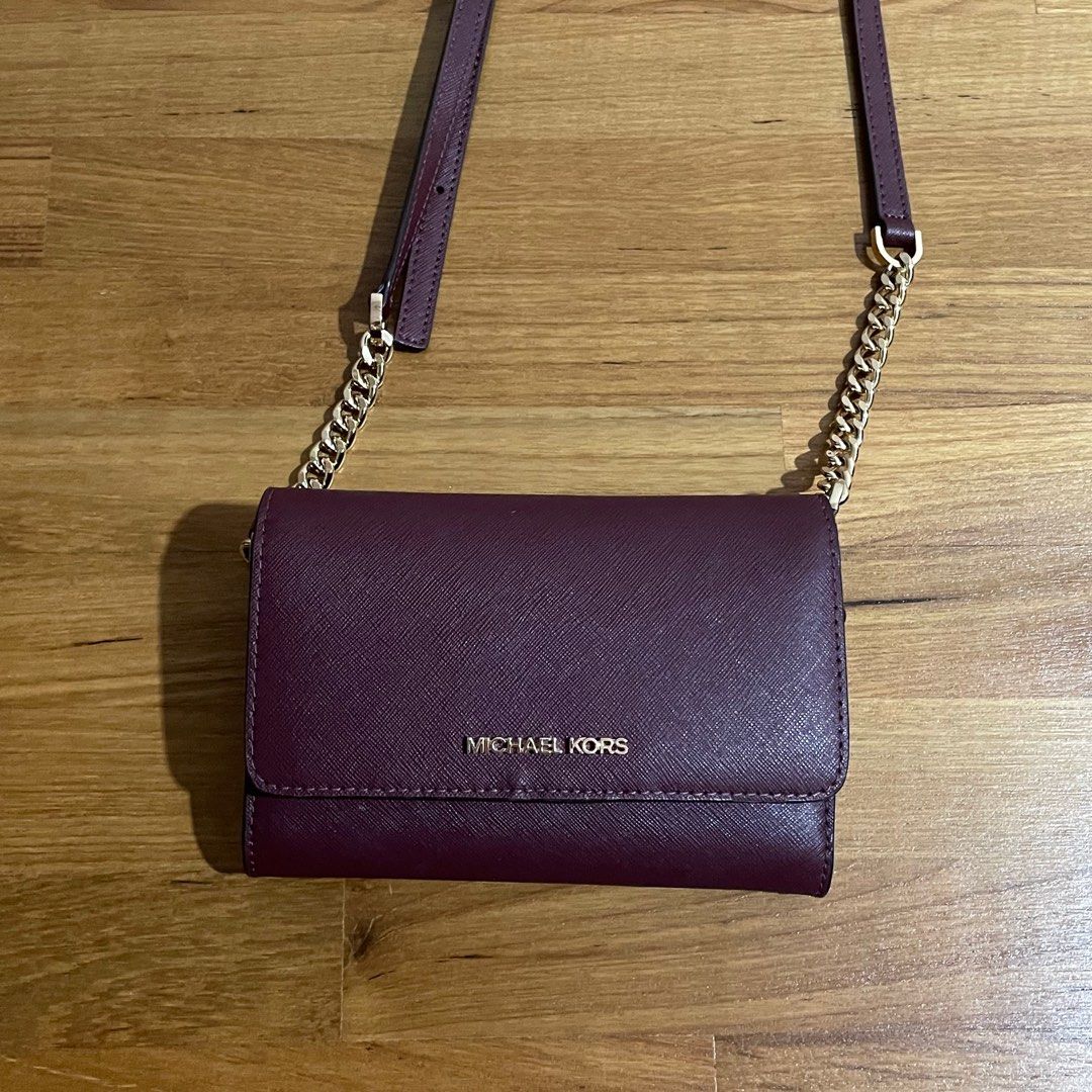 MK mini sling bag, Women's Fashion, Bags & Wallets, Cross-body Bags on  Carousell