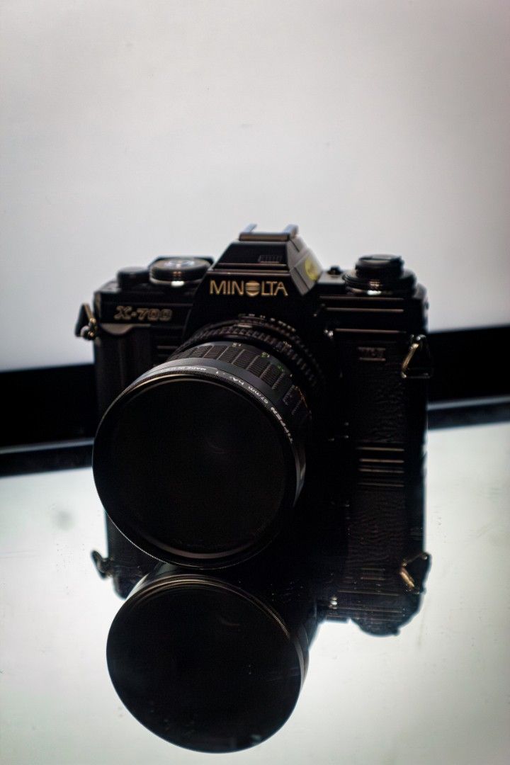 Minolta X700 35mm Film Camera w Sigma Lens, Tiffen Lens Filter, OP/TECH  Strap, Flash