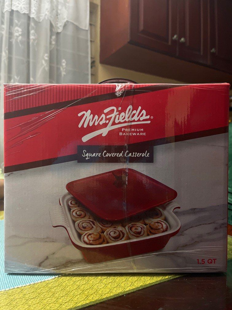 Mrs. Fields Premium Bakeware Square Covered Casserole (Category: Bakeware) located in Quezon City. Submitted by rebekkapacs29 (Listing ID 1260221252, Image 1). Description: Mrs. Fields Premium Bakeware square covered casserole - oven safe up to 450 F ideal for slow baking size: 11x9x3 inches.