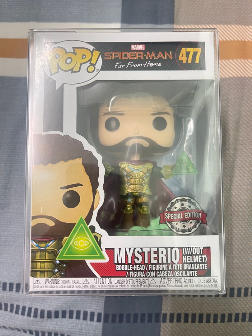 Mysterio without helmet funko sales pop