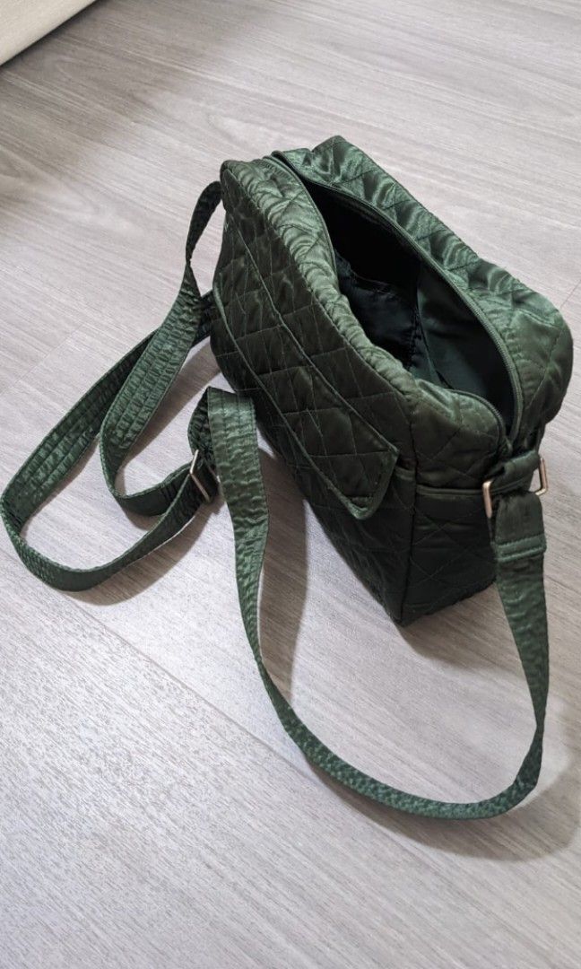 Naraya Sling Bag Women s Fashion Bags Wallets Cross body Bags on Carousell