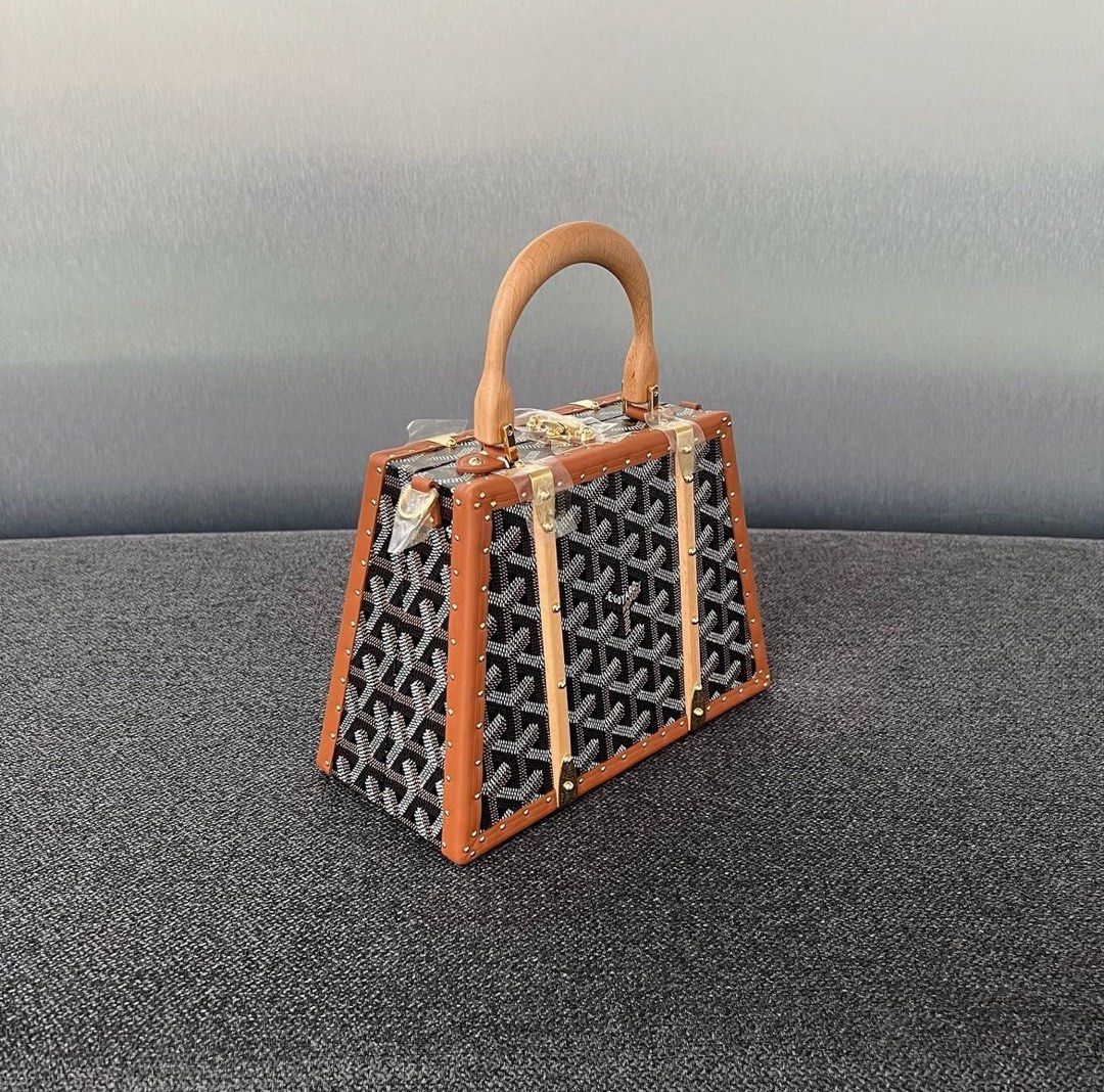 Goyard mini trunk bag clearance