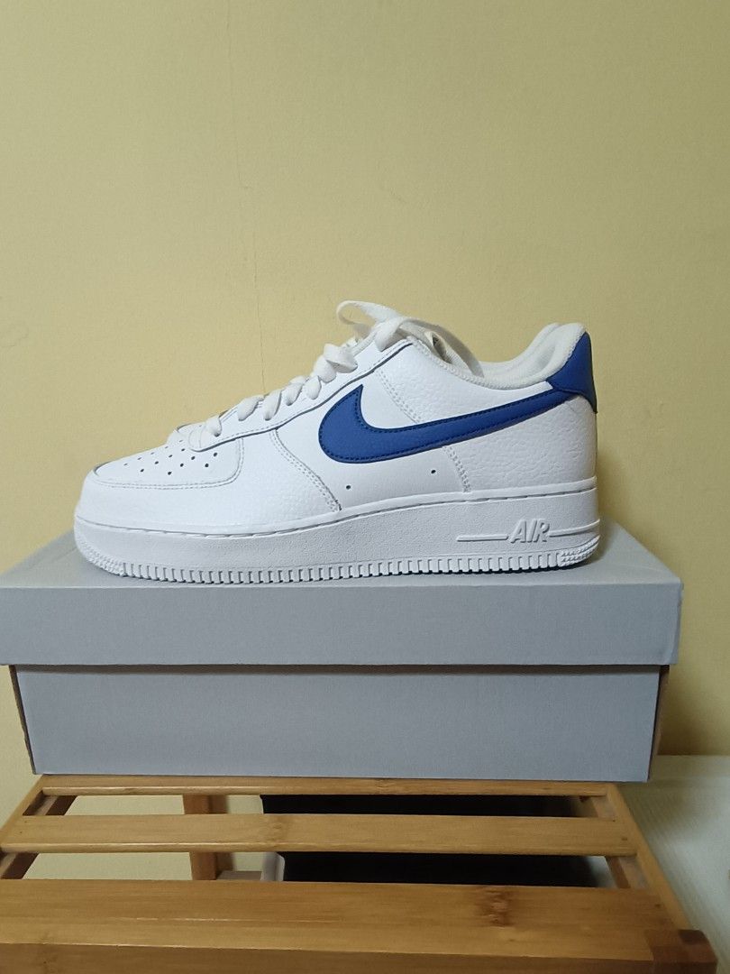 Air force 1 hot sale with 2 nike checks