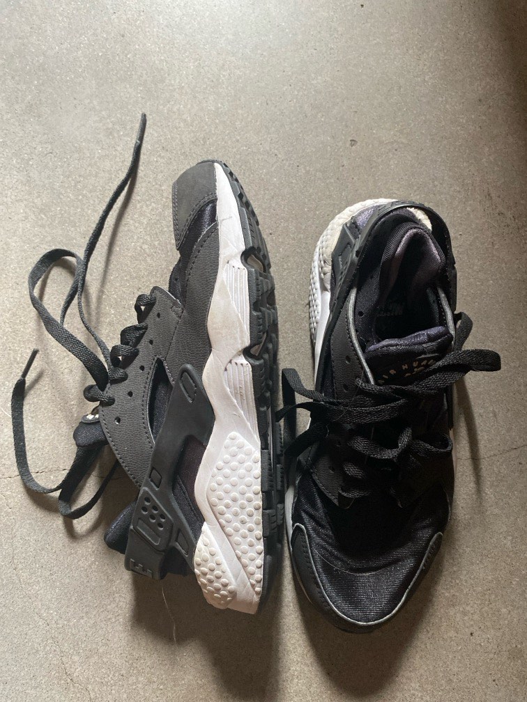 nike air hurricane ultra