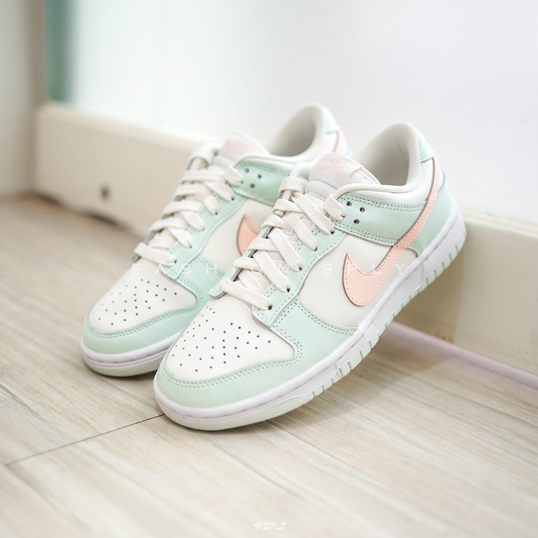 Nike Dunk Low 淡粉薄荷綠, 她的時尚, 鞋, 運動鞋在旋轉拍賣