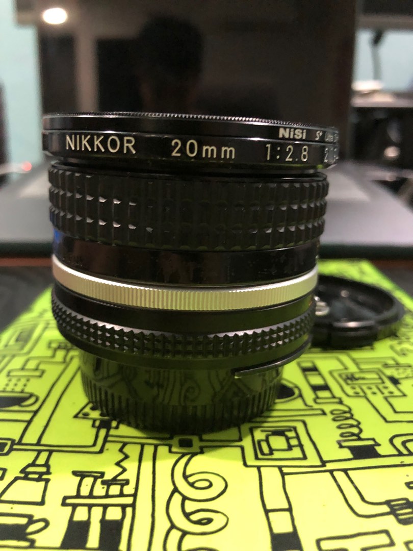 【ジャンク品】AF NIKKOR 20mm 1:2.8 F2.8 カメラレンズ ジャンク品】AF NIKKOR 20mm 1:2.8 F2.8 カメラレンズ