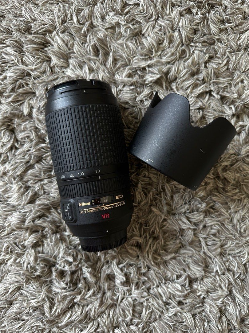 Nikon AF-S Nikkor 70-300mm 1:4.5-5.6G VR, 攝影器材, 鏡頭及