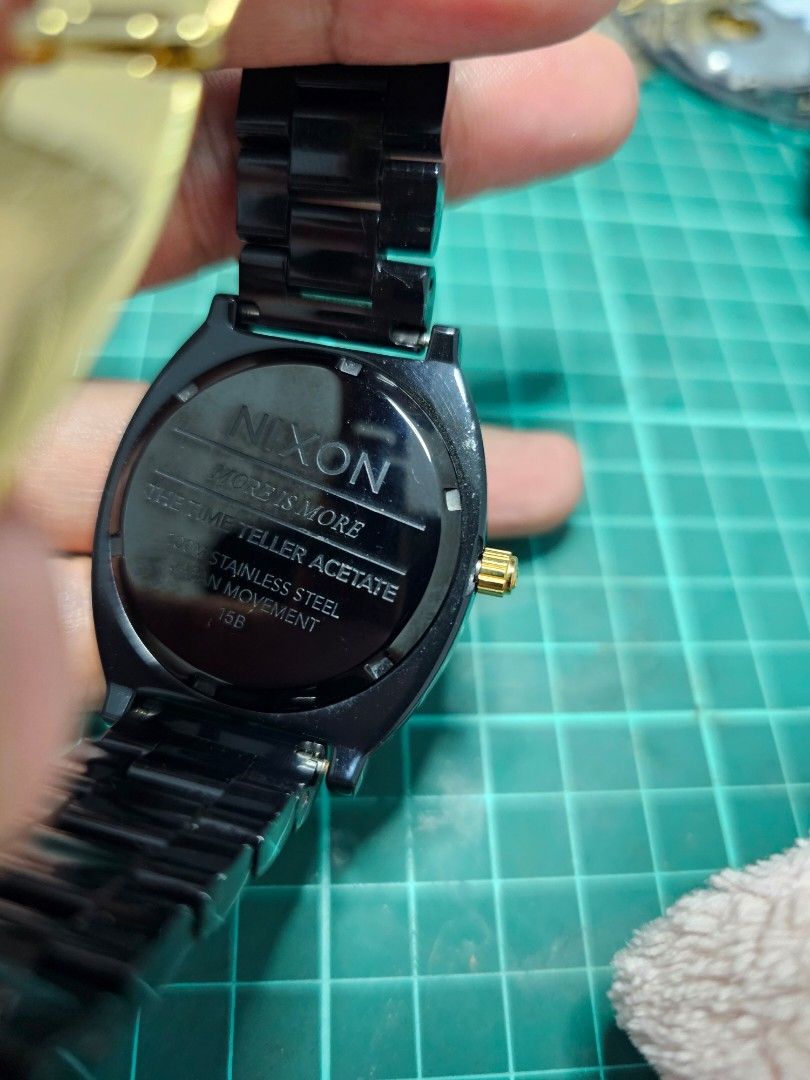Nixon more is more sale watch
