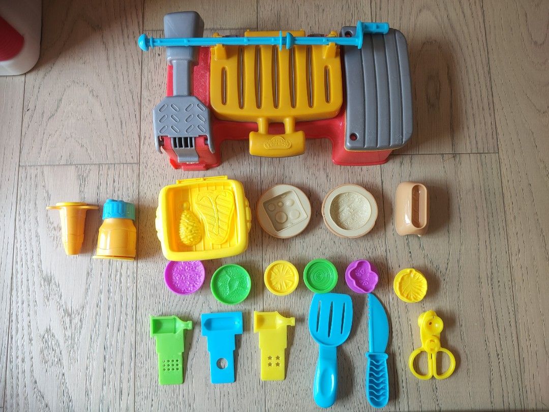 Play doh cookout creations hotsell