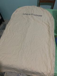 PO LOUIS VUITTON Suit Cover for Travel