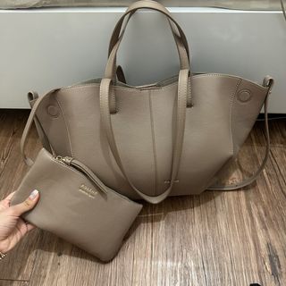 (Kategori: ) berada di . Dikirim oleh lovableid (ID iklan 1260263062, Gambar 1). Deskripsi: .