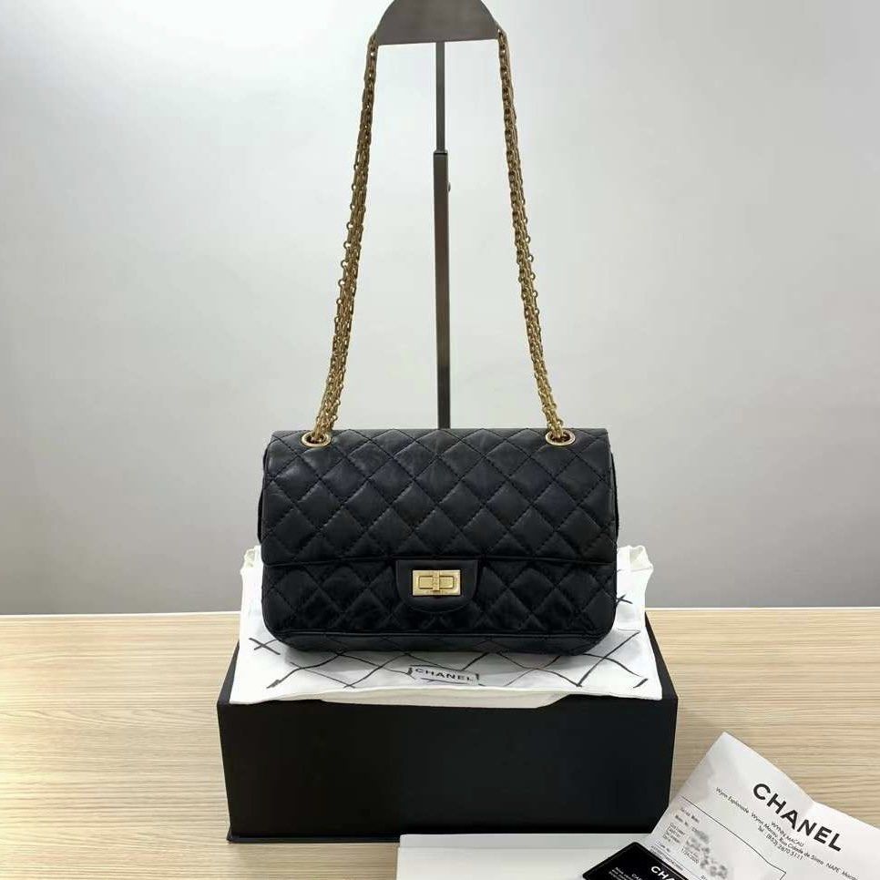 Pre-order] CHANEL Calfskin Classic Quilted 2.55 Double Flap (Black