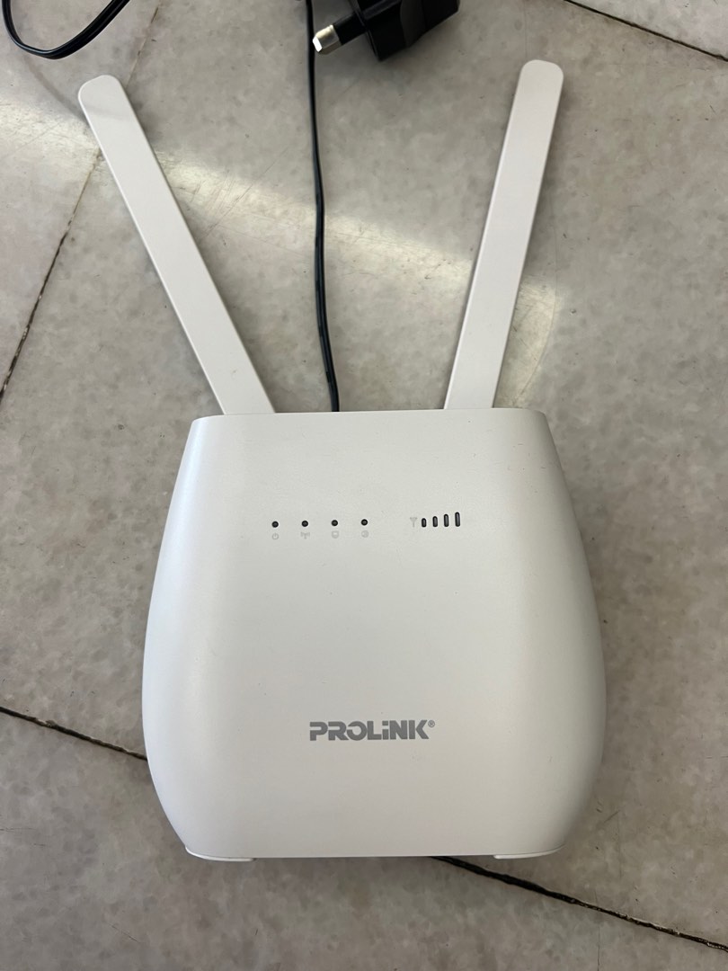 Prolink 4G router, Computers & Tech, Parts & Accessories, Networking on