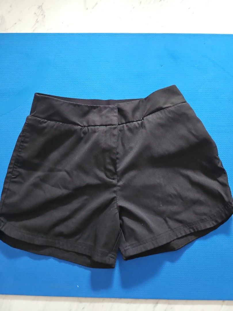 Puma black golf shorts, Women's Fashion, Bottoms, Shorts on Carousell