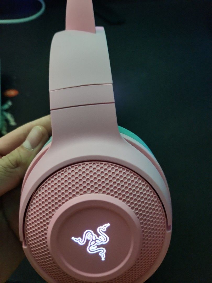 Razer kraken kitty 2025 bt