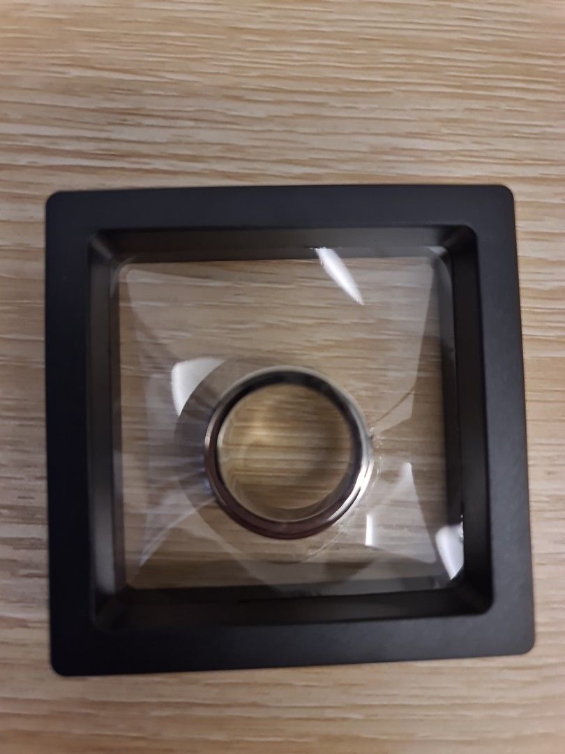 Rotatable Ring (Category: Jewelry) located in Singapore. Submitted by andrewpoh78 (Listing ID 1260249588, Image 3). Description: Bling Bling Rotatable Ring For Mens.