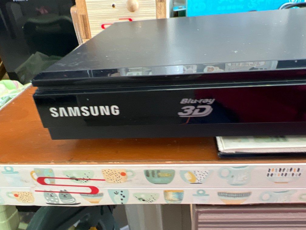 Samsung BluRay Disc Player BDE5500, TV & Home Appliances, TV