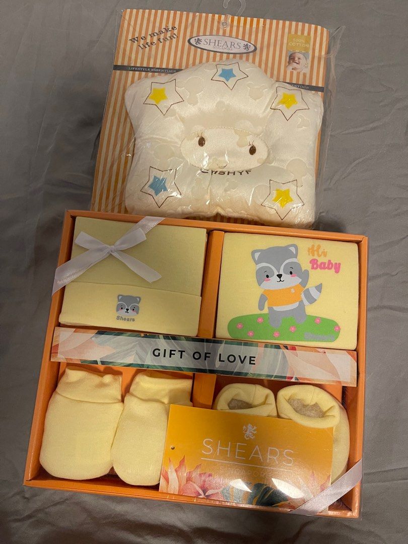 Shears Baby Gift Set, Babies & Kids, Babies & Kids Fashion on Carousell