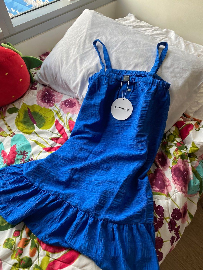 Shein Blue Vcay Dress (Category: Dresses) located in Quezon City. Submitted by ishaaaaaaa_ (Listing ID 1260198782, Image 1). Description: .
