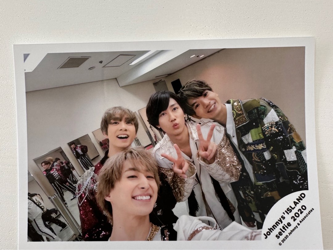 Johnnys' Island selfie 2020 下架shop相, 興趣及遊戲, 收藏品及紀念品