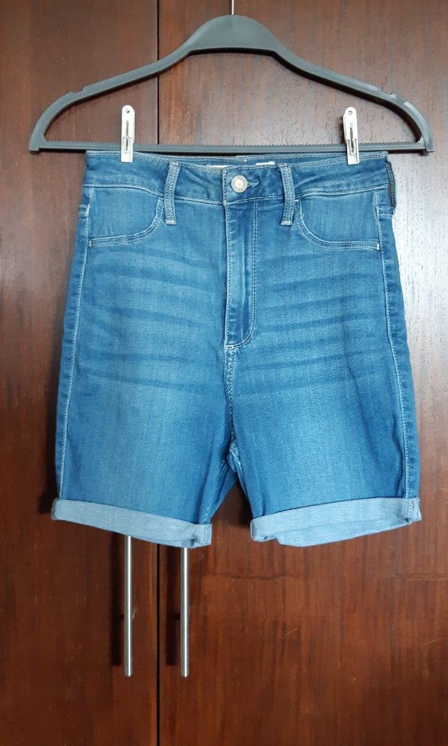 Hollister short sale jeans length