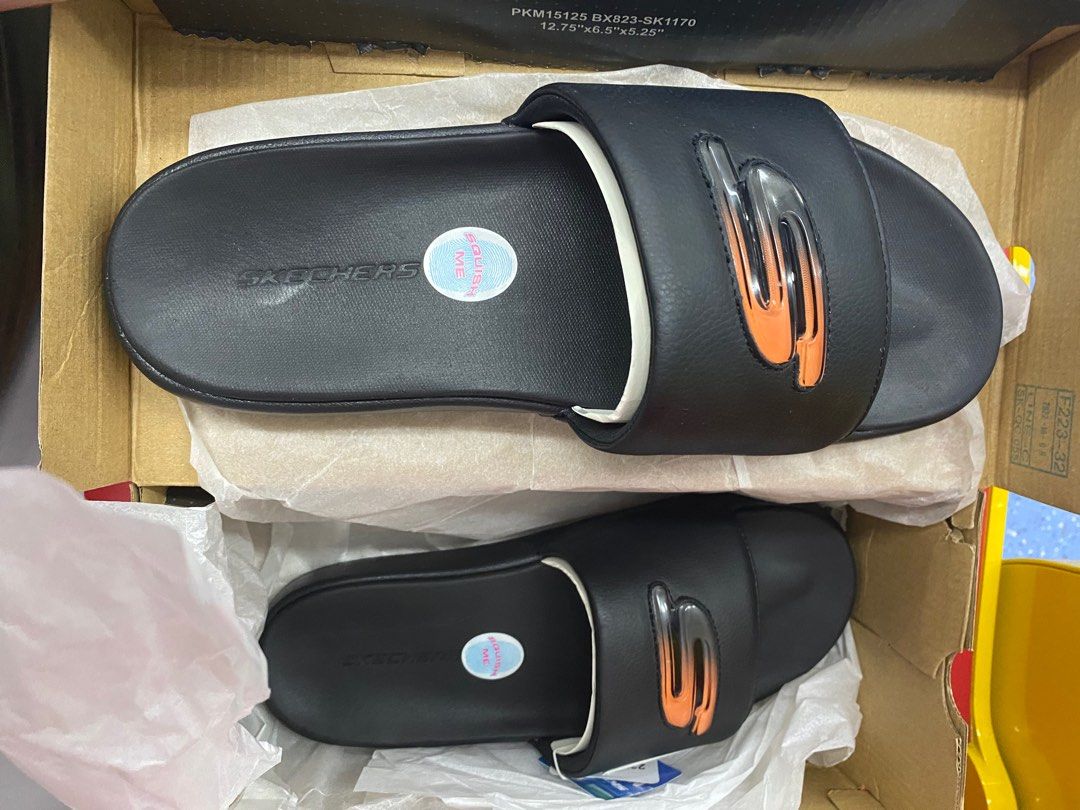 sketchers men slippers