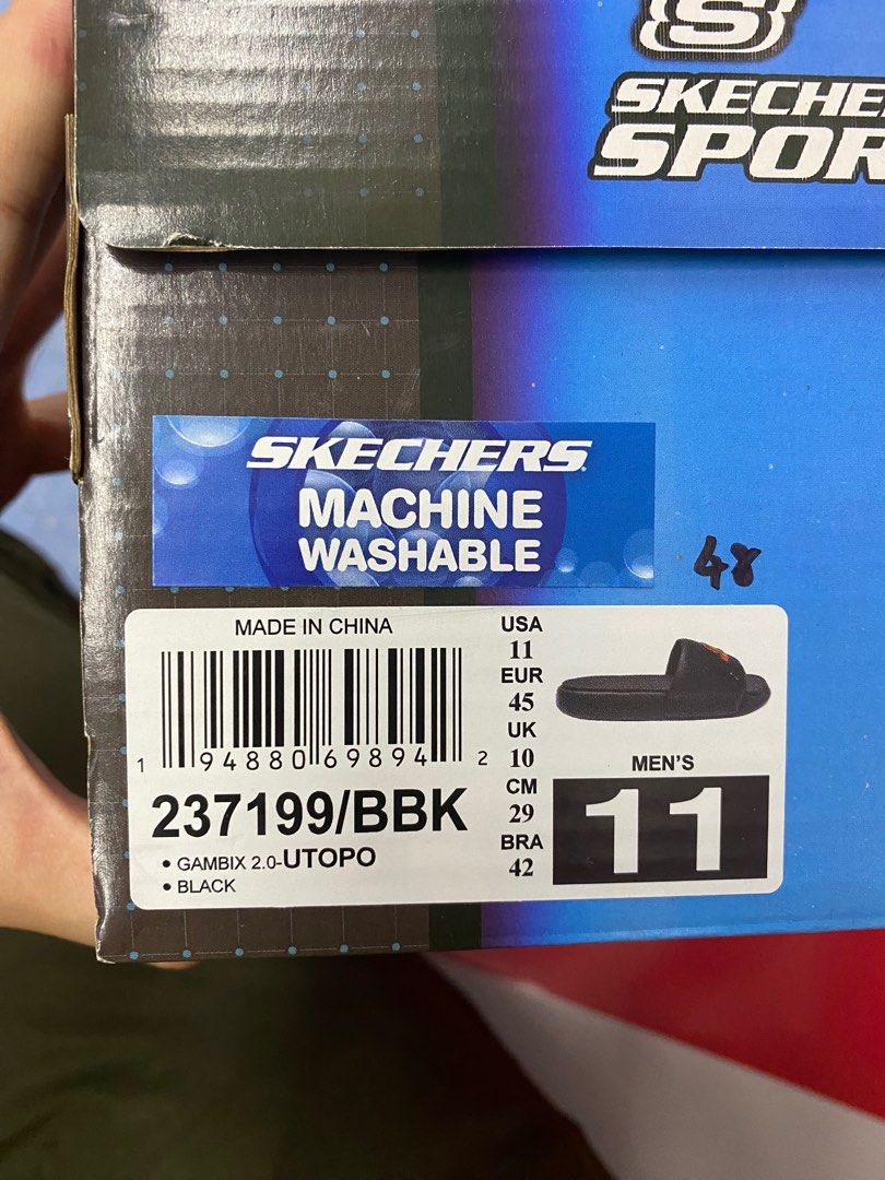 sketchers men slippers