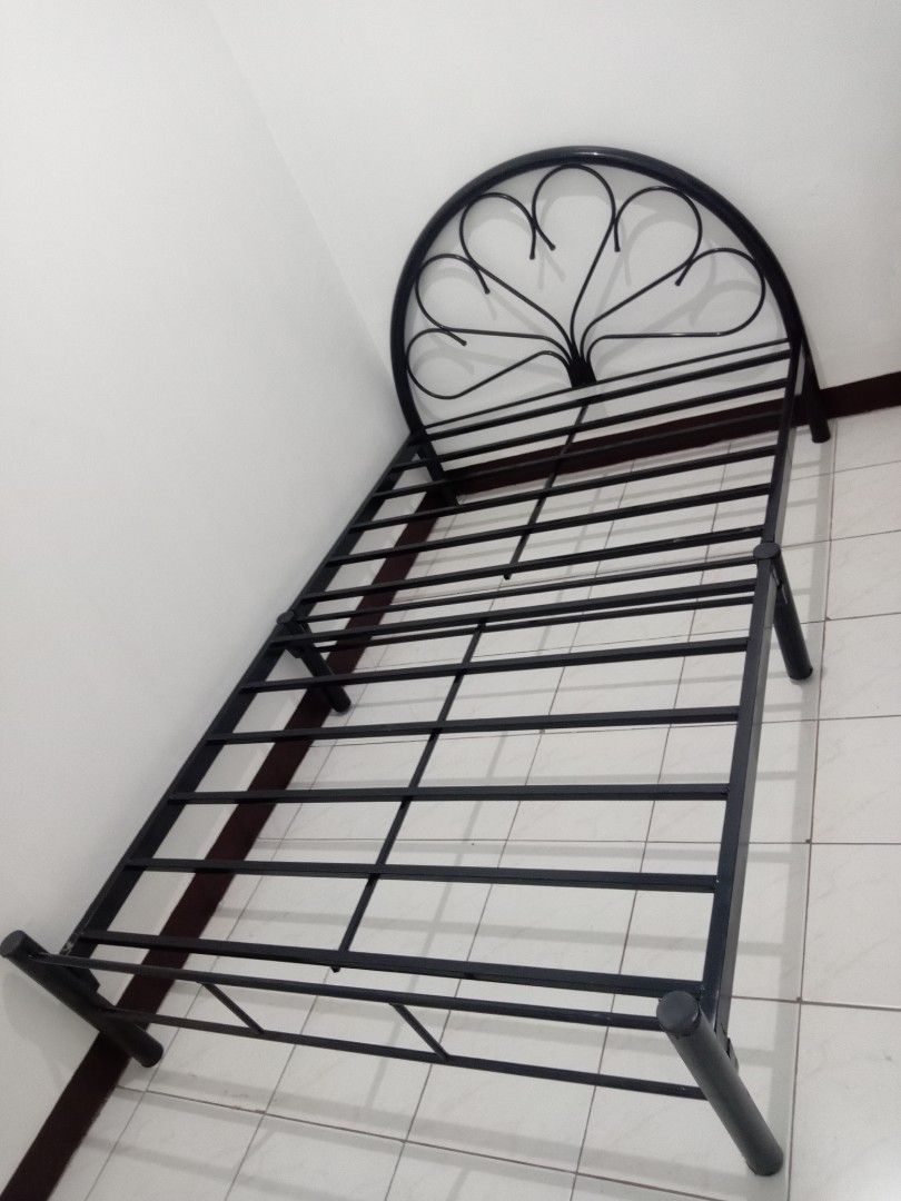Split Type Frame SPLIT TYPE BED FRAME, Furniture & Home Living, Furniture, Bed Frames ...